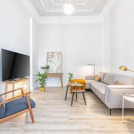 Mid Century Appartement *